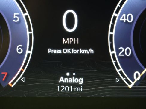 Used 2024 Jeep Grand Cherokee Altitude image 18