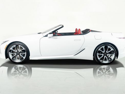 Used 2021 Lexus LC 500 Convertible w/ Touring Package image 17