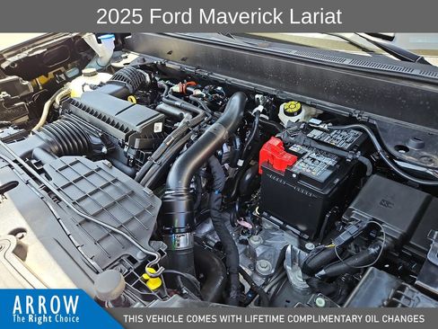 Used 2025 Ford Maverick Lariat w/ 4K Tow Package AWD/4WD image 15