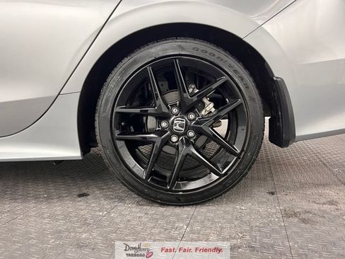 Used 2025 Honda Civic Sport image 24