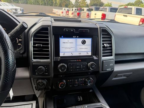Used 2016 Ford F150 XLT w/ Equipment Group 302A Luxury AWD/4WD image 23
