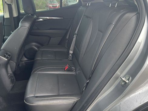Used 2023 Buick Envision Essence FWD image 10