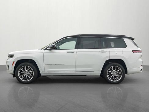 New 2025 Jeep Grand Cherokee L Summit image 3