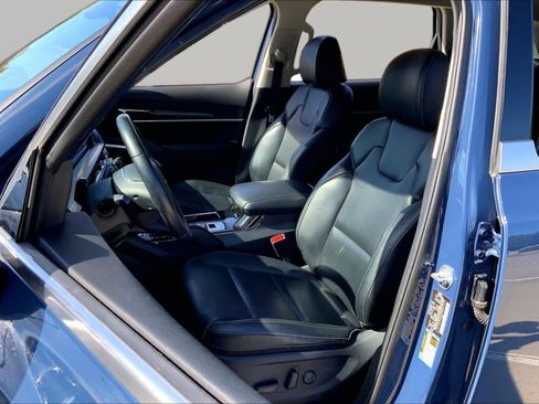 Used 2024 Kia Telluride S FWD image 8