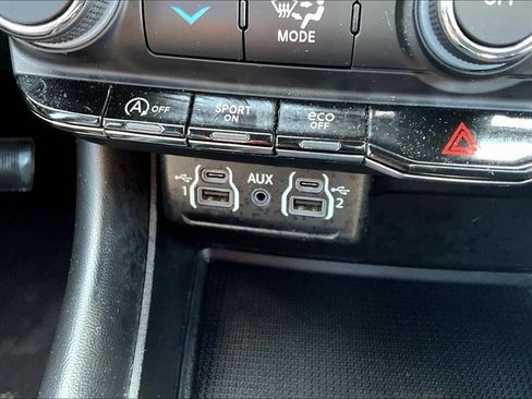Used 2023 Dodge Durango GT AWD/4WD image 13