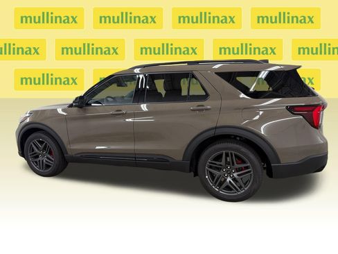New 2026 Ford Explorer ST AWD/4WD image 10