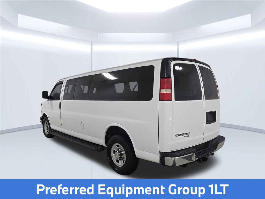 Used 2014 Chevrolet Express 3500 LT w/ LT Preferred Equipment Group RWD image 4