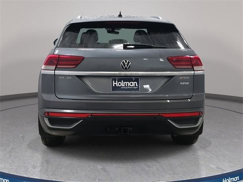 Used 2021 Volkswagen Atlas Cross Sport SE image 7