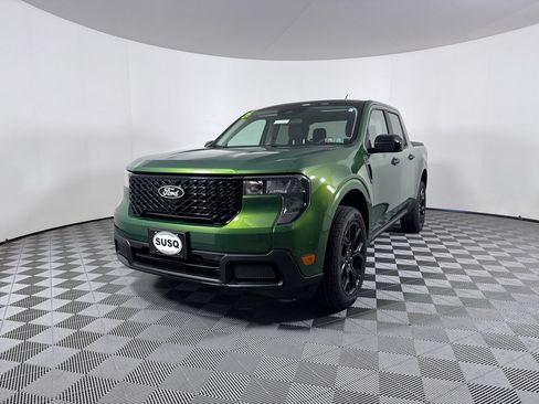 Used 2025 Ford Maverick XLT w/ Black Appearance Package AWD/4WD image 16