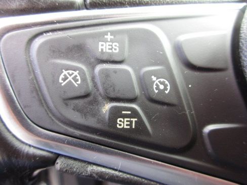 Used 2019 Chevrolet Equinox LT AWD/4WD image 19