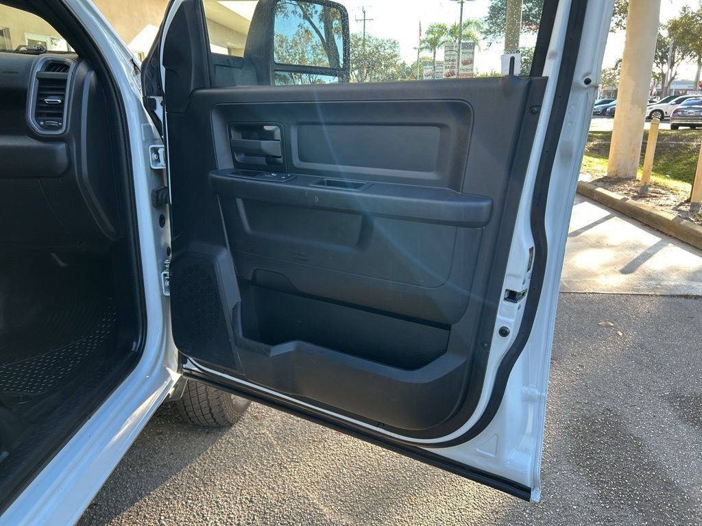 Used 2023 RAM 3500 Tradesman AWD/4WD image 28