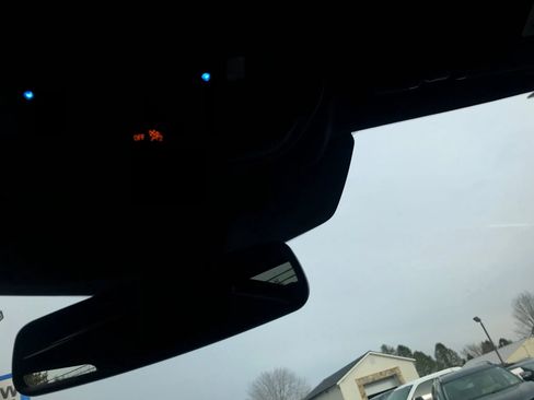 Used 2020 Ford Explorer Limited w/ Class III Trailer Tow Package image 35