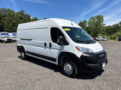 Used 2023 RAM ProMaster 2500 FWD image 1