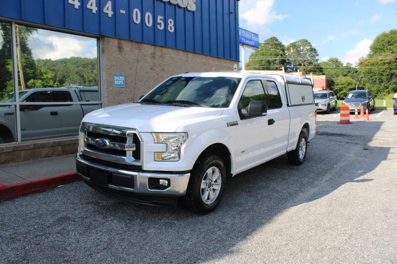 Used 2017 Ford F150 XLT w/ Equipment Group 301A Mid RWD image 3