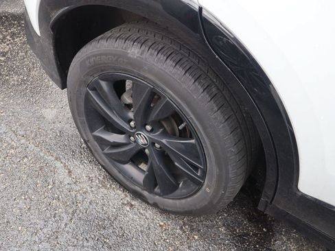 Used 2024 Buick Encore GX Sport Touring AWD/4WD image 8