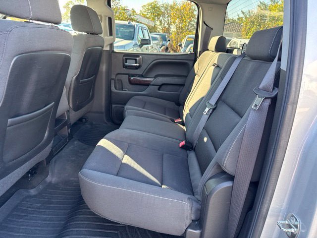 Used 2015 GMC Sierra 1500 SLE w/ SLE Value Package AWD/4WD image 17