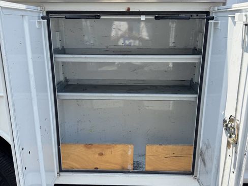 Used 2018 Ford F350 XL w/ Power Equipment Group image 20