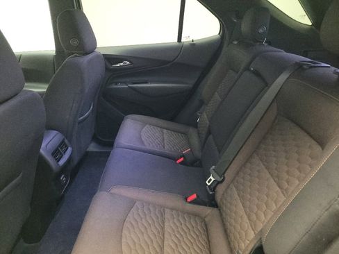 Used 2019 Chevrolet Equinox LT image 18
