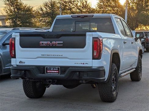 New 2026 GMC Sierra 1500 AT4X w/ AT4X AEV Edition image 4