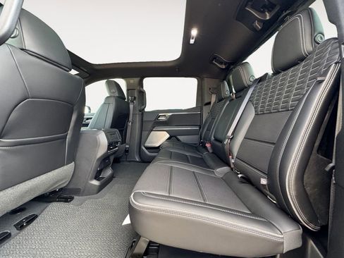 New 2025 GMC Sierra EV Denali image 13