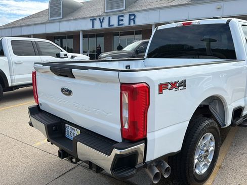 Used 2025 Ford F250 XLT w/ FX4 Off-Road Package AWD/4WD image 8