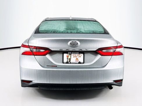 Used 2021 Toyota Camry LE w/ Cold Weather Package image 8