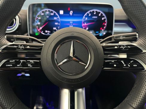 Used 2026 Mercedes-Benz CLE 300 4MATIC Coupe image 10