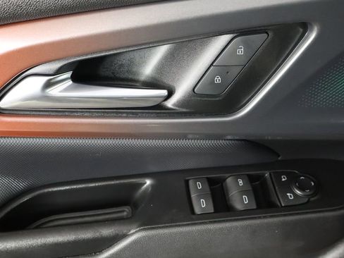 Used 2024 Chevrolet Equinox EV RS w/ LPO, Trailering Package image 20