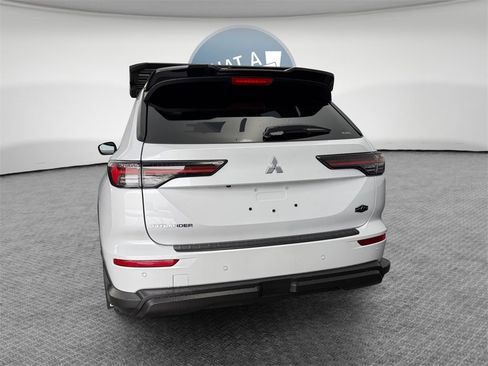 New 2026 Mitsubishi Outlander Trail Edition image 5