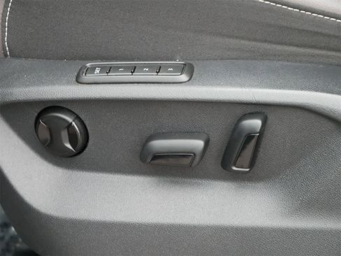 Used 2022 Volkswagen Atlas SEL Premium image 10