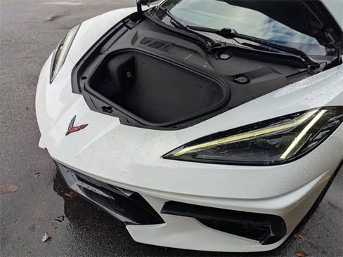 Certified 2020 Chevrolet Corvette Stingray Premium Cpe w/ 3LT Preferred Equipment Group image 37