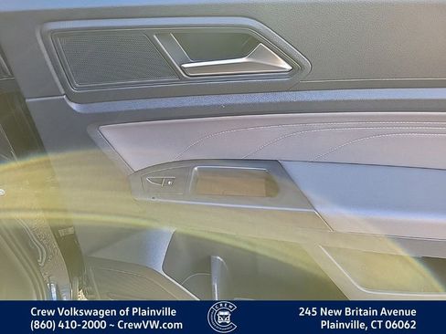 Certified 2022 Volkswagen Atlas SE image 45