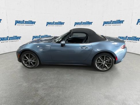 Used 2016 MAZDA MX-5 Miata Grand Touring RWD image 7