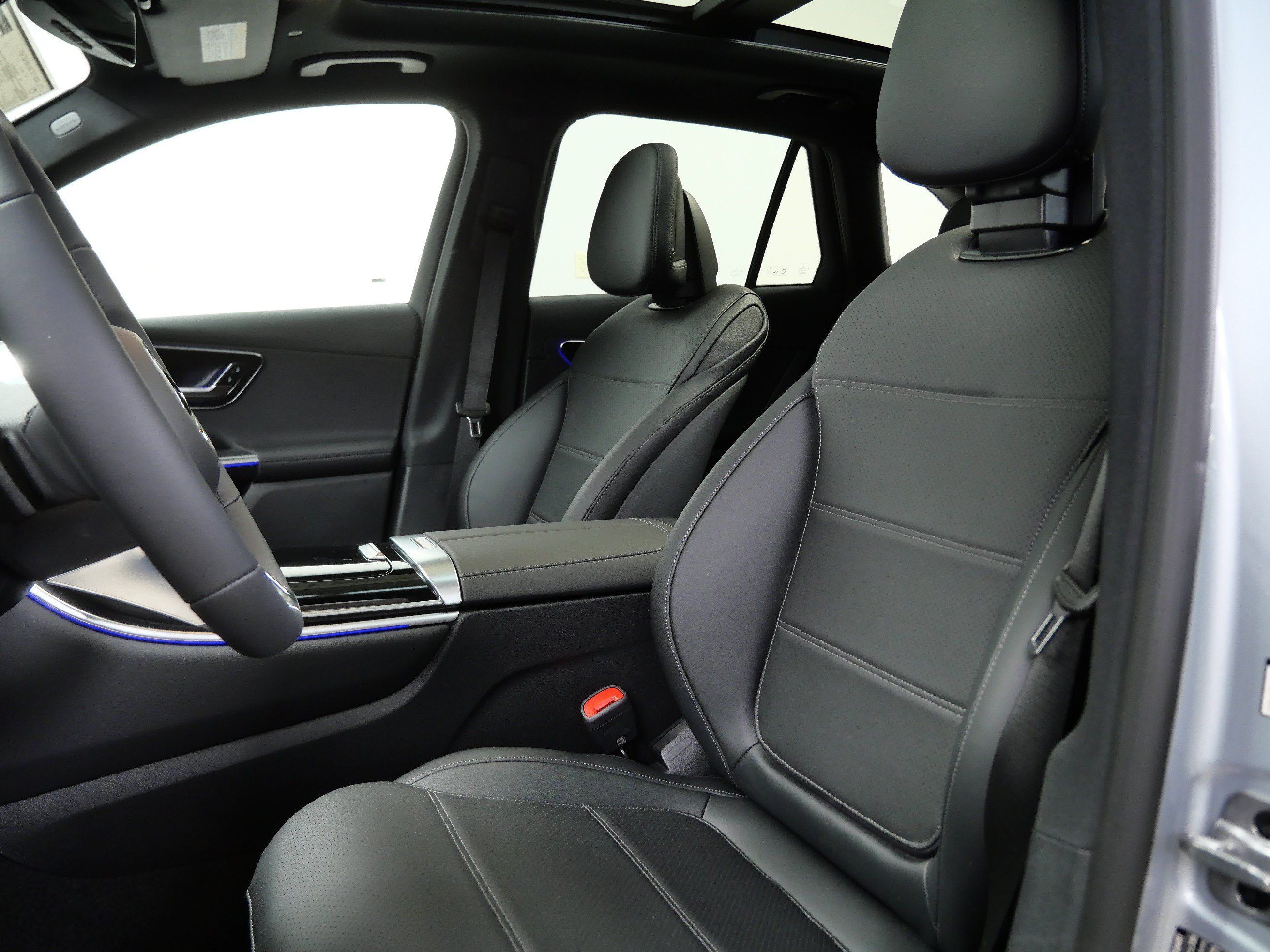 New 2026 Mercedes-Benz GLC 300 4MATIC image 8