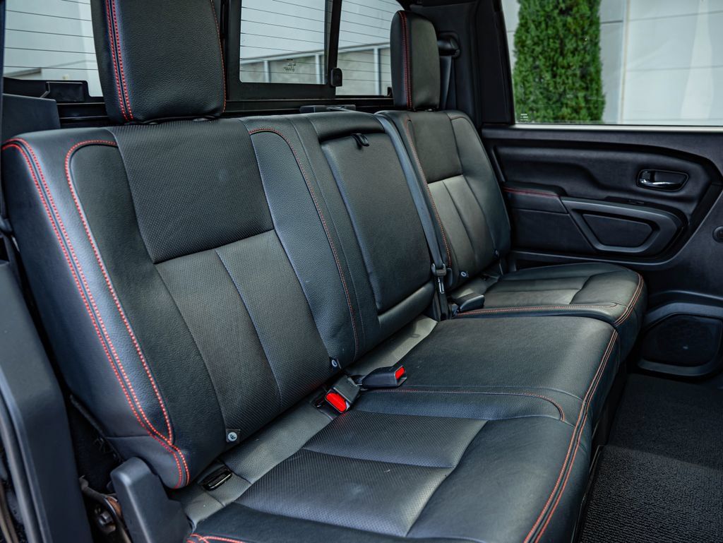Used 2022 Nissan Titan PRO-4X w/ Pro-4x Convenience Package AWD/4WD image 40