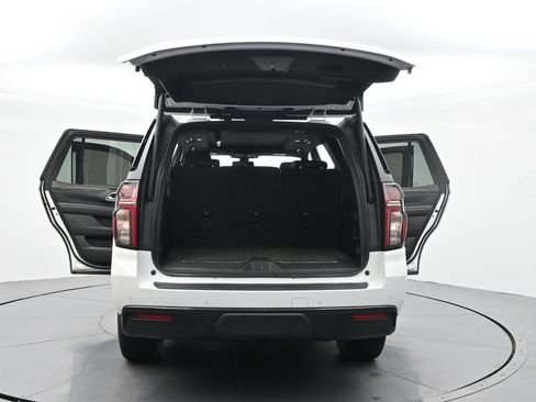 Used 2021 Chevrolet Tahoe Z71 w/ Z71 Signature Package image 43