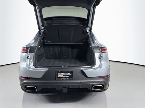 Certified 2026 Porsche Cayenne Coupe AWD/4WD image 36
