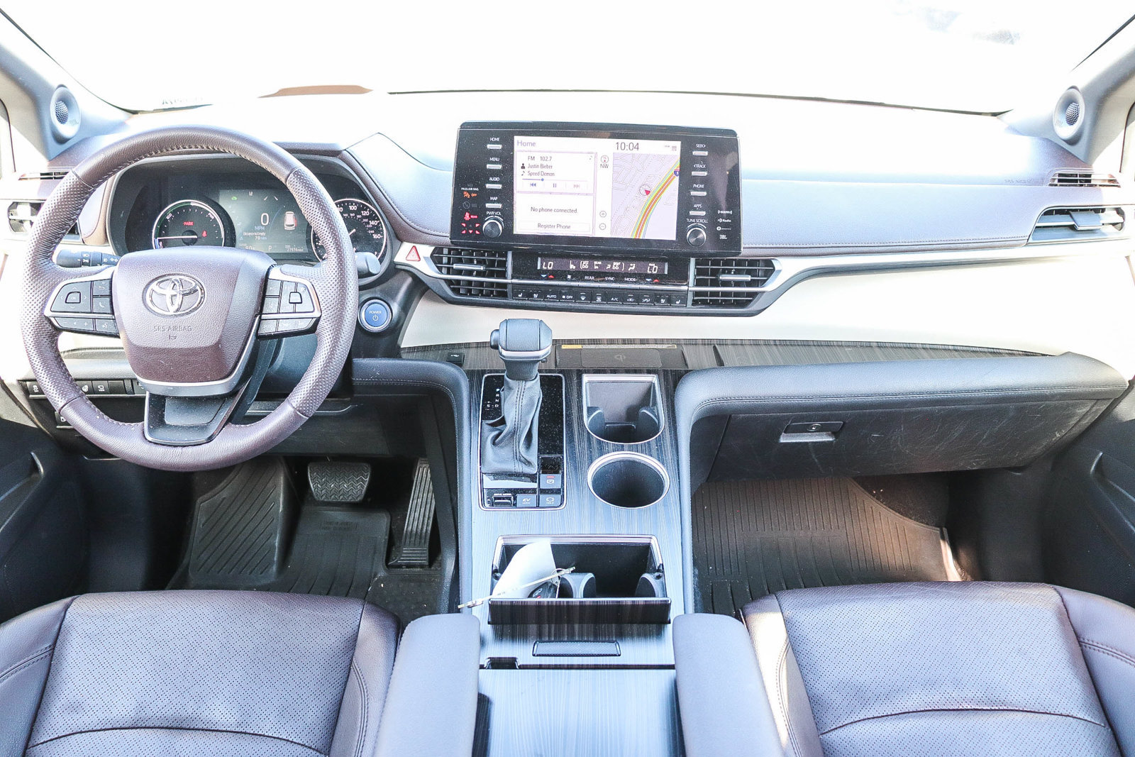 Certified 2024 Toyota Sienna Platinum FWD image 13