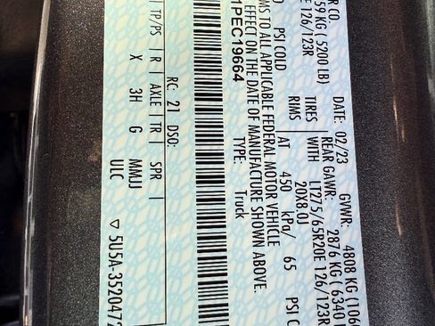 Used 2023 Ford F250 Lariat image 46