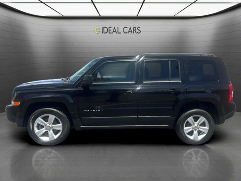 Used 2017 Jeep Patriot Latitude AWD/4WD image 8
