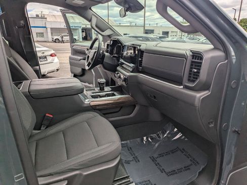 Used 2026 Chevrolet Silverado 1500 LT Trail Boss w/ Protection Package AWD/4WD image 33