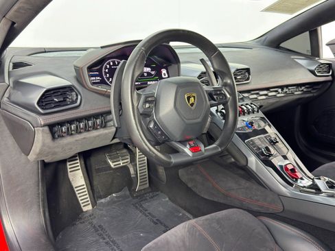 Used 2015 Lamborghini Huracan LP 610-4 image 12