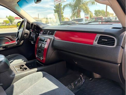Used 2008 Chevrolet Avalanche LT w/ Convenience Package #1 AWD/4WD image 14