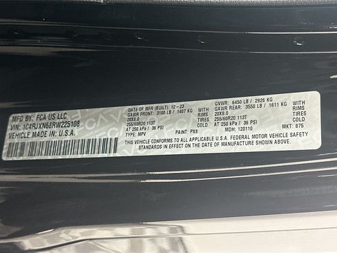 Used 2024 Jeep Wrangler Unlimited AWD/4WD image 12