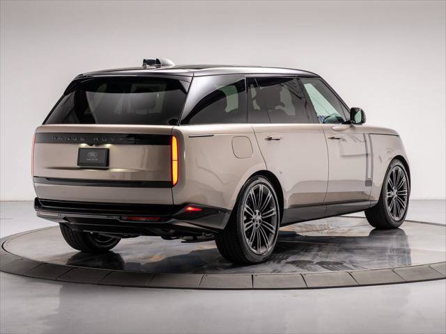 New 2026 Land Rover Range Rover Long Wheelbase SE AWD/4WD image 5