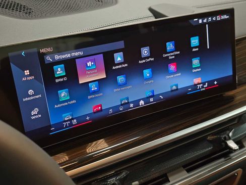 New 2026 BMW X5 xDrive50e w/ Executive Package image 30