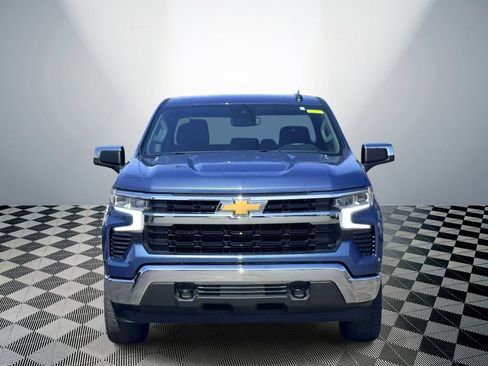 Used 2024 Chevrolet Silverado 1500 LT AWD/4WD image 2
