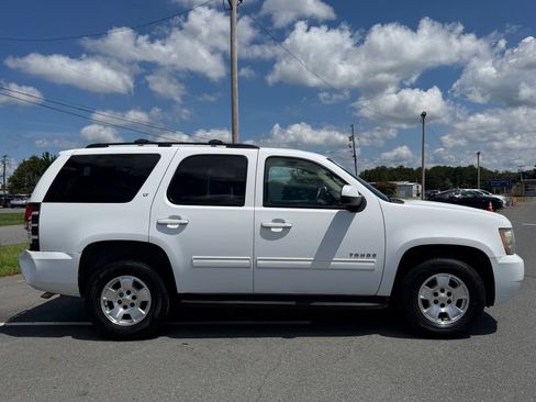 Used 2013 Chevrolet Tahoe LT RWD image 2