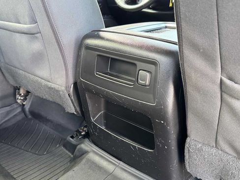 Used 2018 Chevrolet Silverado 1500 LT w/ All Star Edition RWD image 18