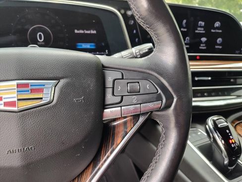 Used 2023 Cadillac Escalade ESV Premium Luxury w/ Performance Package AWD/4WD image 21
